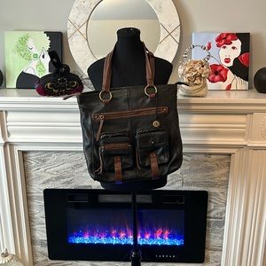 The Sak purse large with Multi- purpose pockets all leather